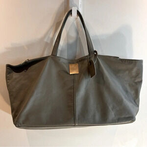 COURONNE Large Tote Supple Leather Two Zipper Compartment Structured Slouchy Bag